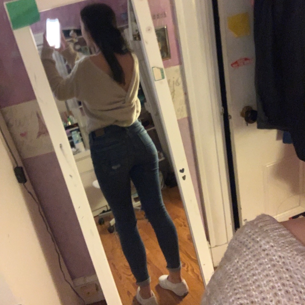 twisted backless cream sweater